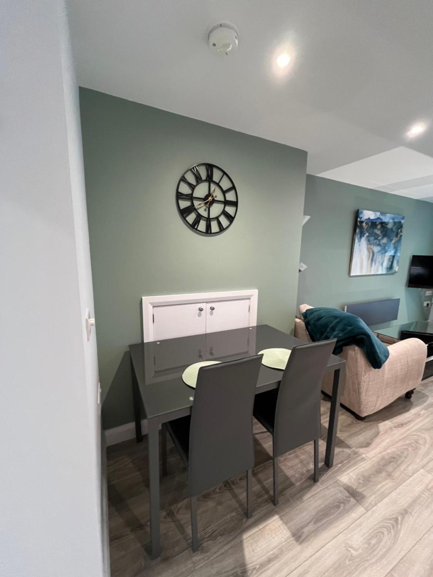 Appartement Mary Mcgill'S à Ballycastle Extérieur photo
